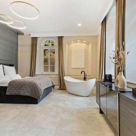 Boutique Rooms I Luxus Suite I Center I Boxspring Аугсбург Экстерьер фото