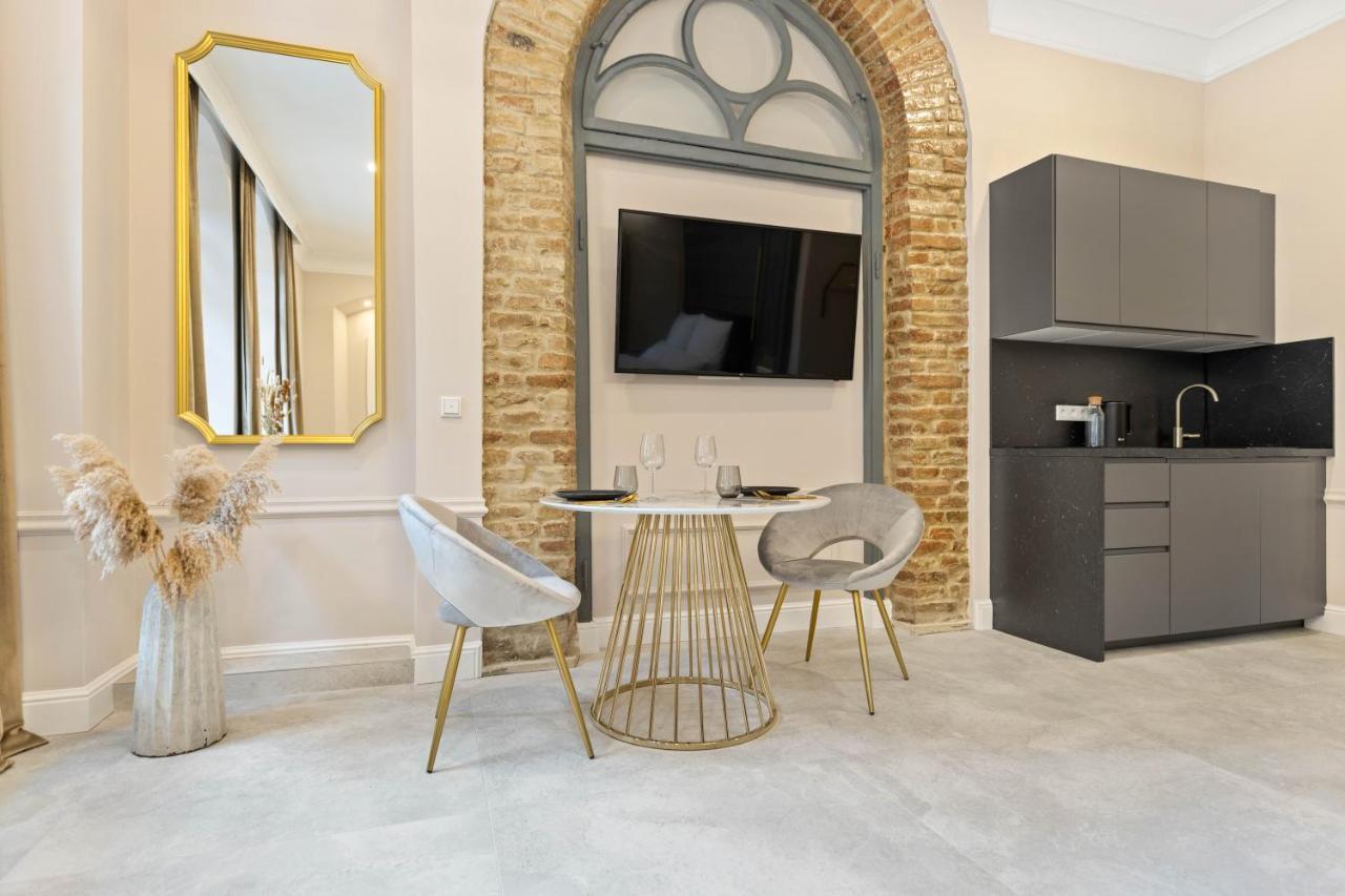 Boutique Rooms I Luxus Suite I Center I Boxspring Аугсбург Экстерьер фото